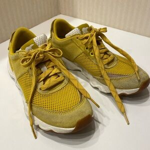 Womens Sorel kinetic lite size 7.5